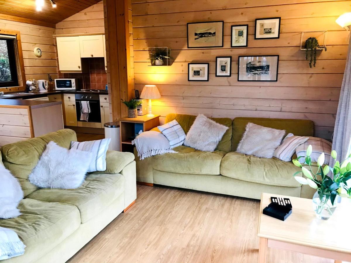 Hartland Hideaway Lodge Woolfardisworthy  Экстерьер фото