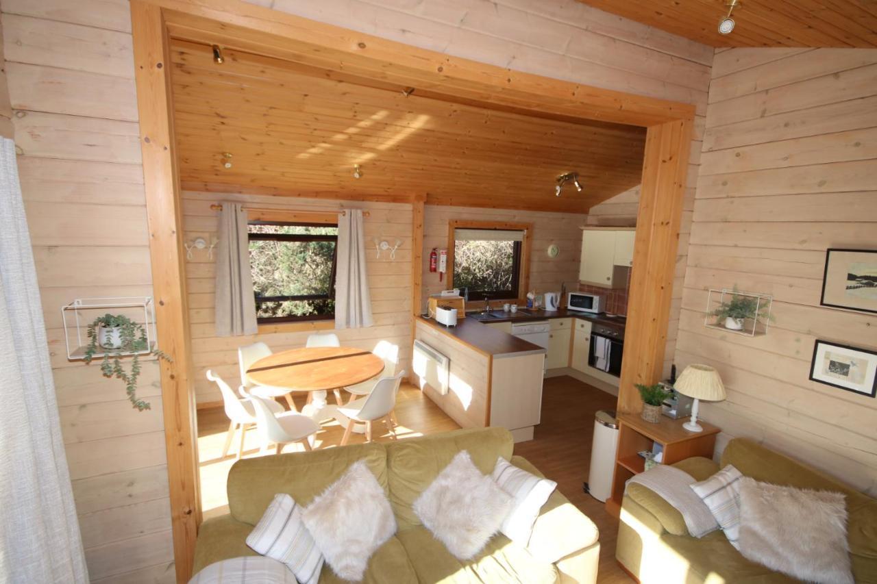 Hartland Hideaway Lodge Woolfardisworthy  Экстерьер фото